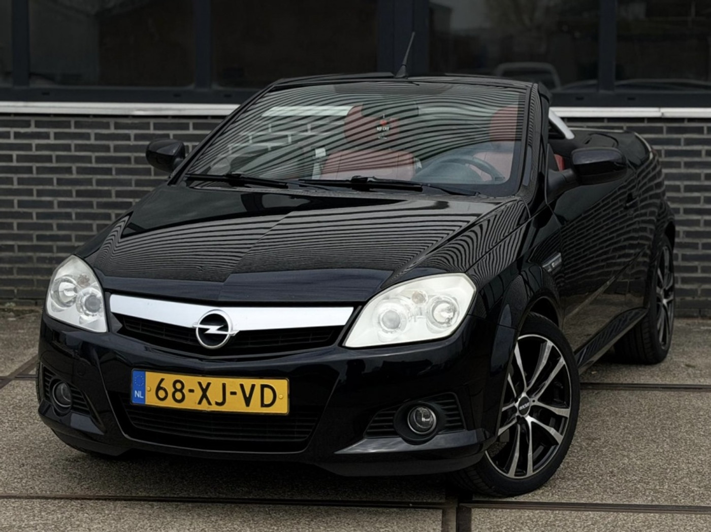 Foto van Opel Tigra Twintop