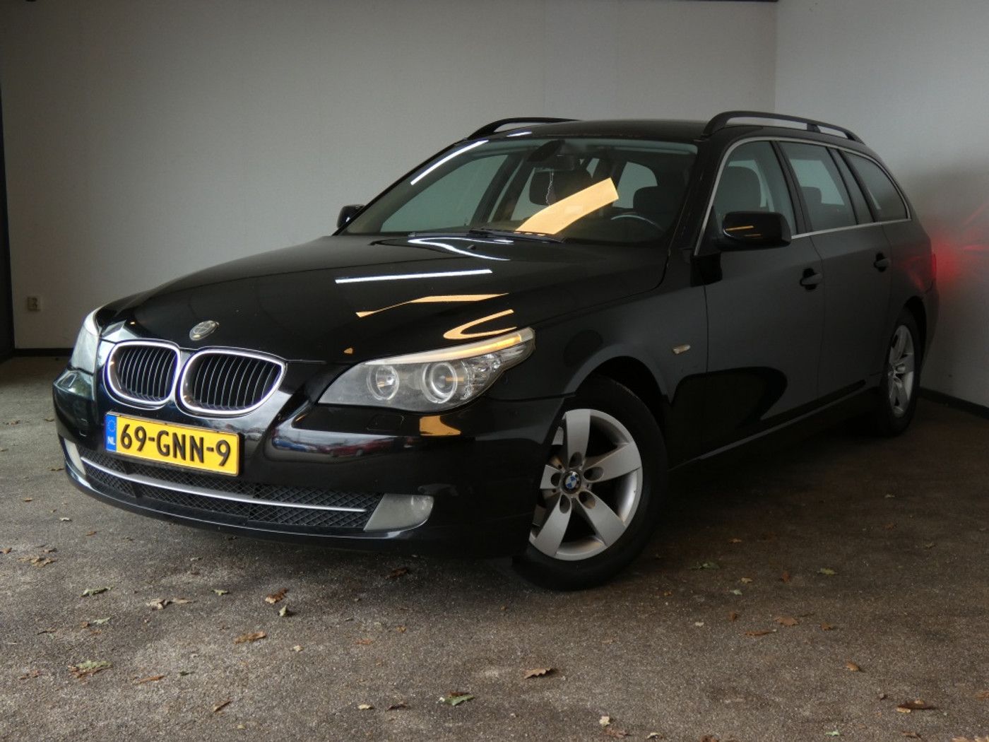 BMW 5er Reihe 520i Corporate Lease 2008 - voorkant