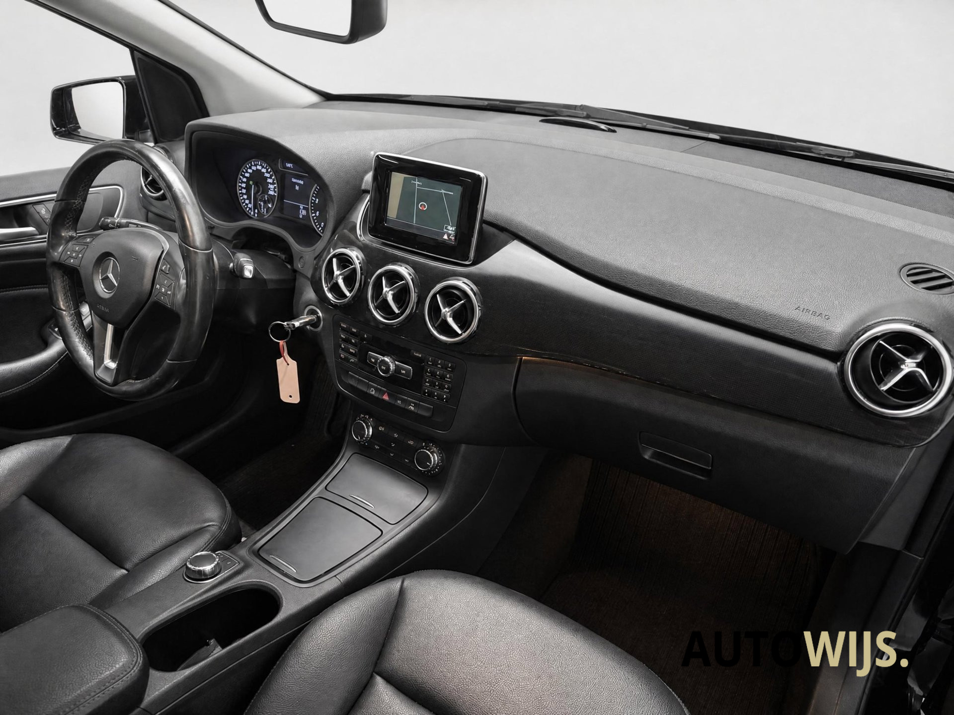 Foto van Mercedes-Benz B 180