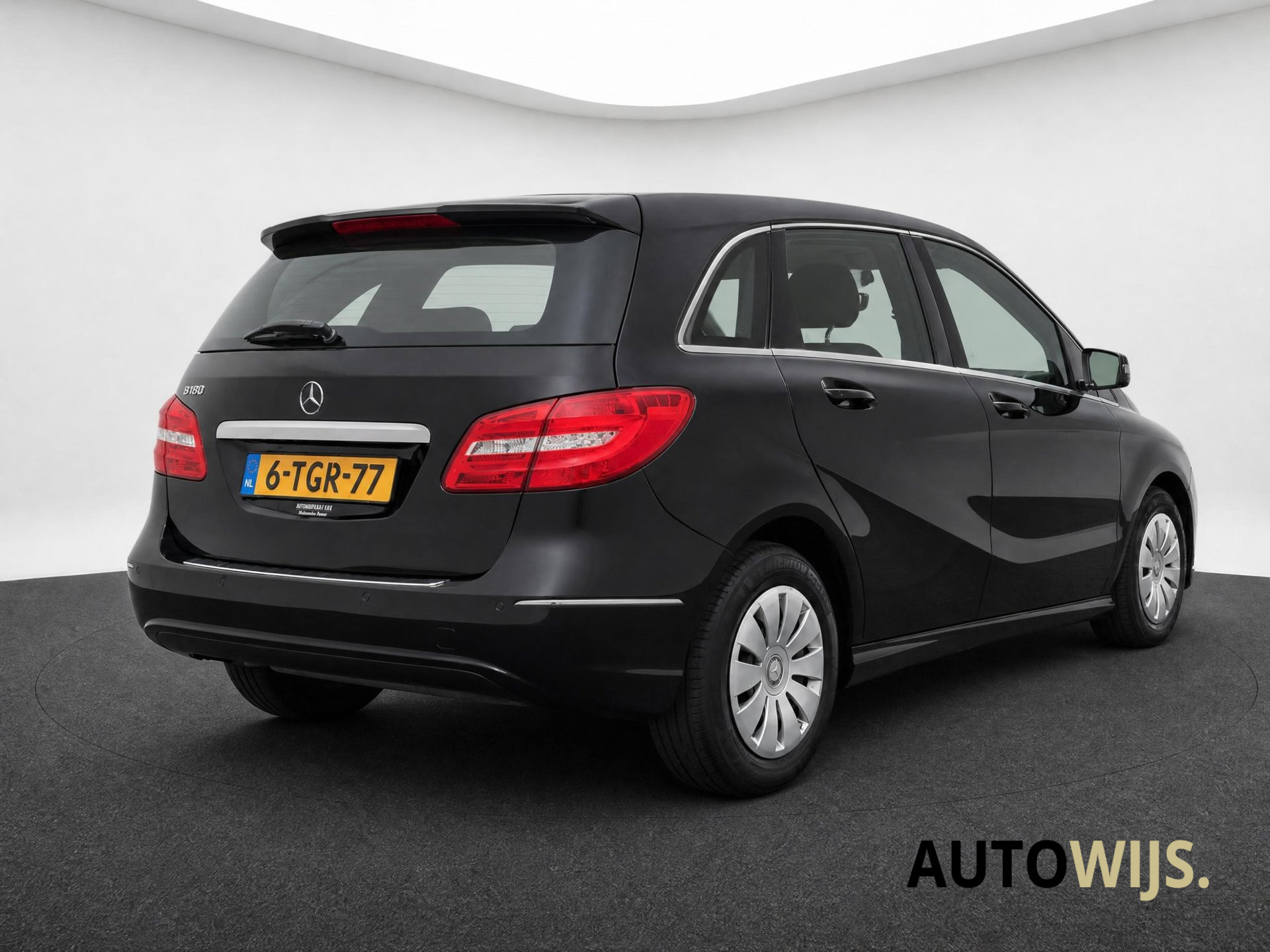 Foto van Mercedes-Benz B 180