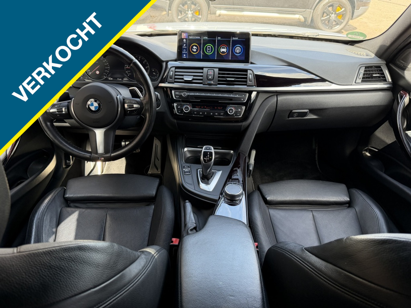 Foto van BMW 320i xDrive