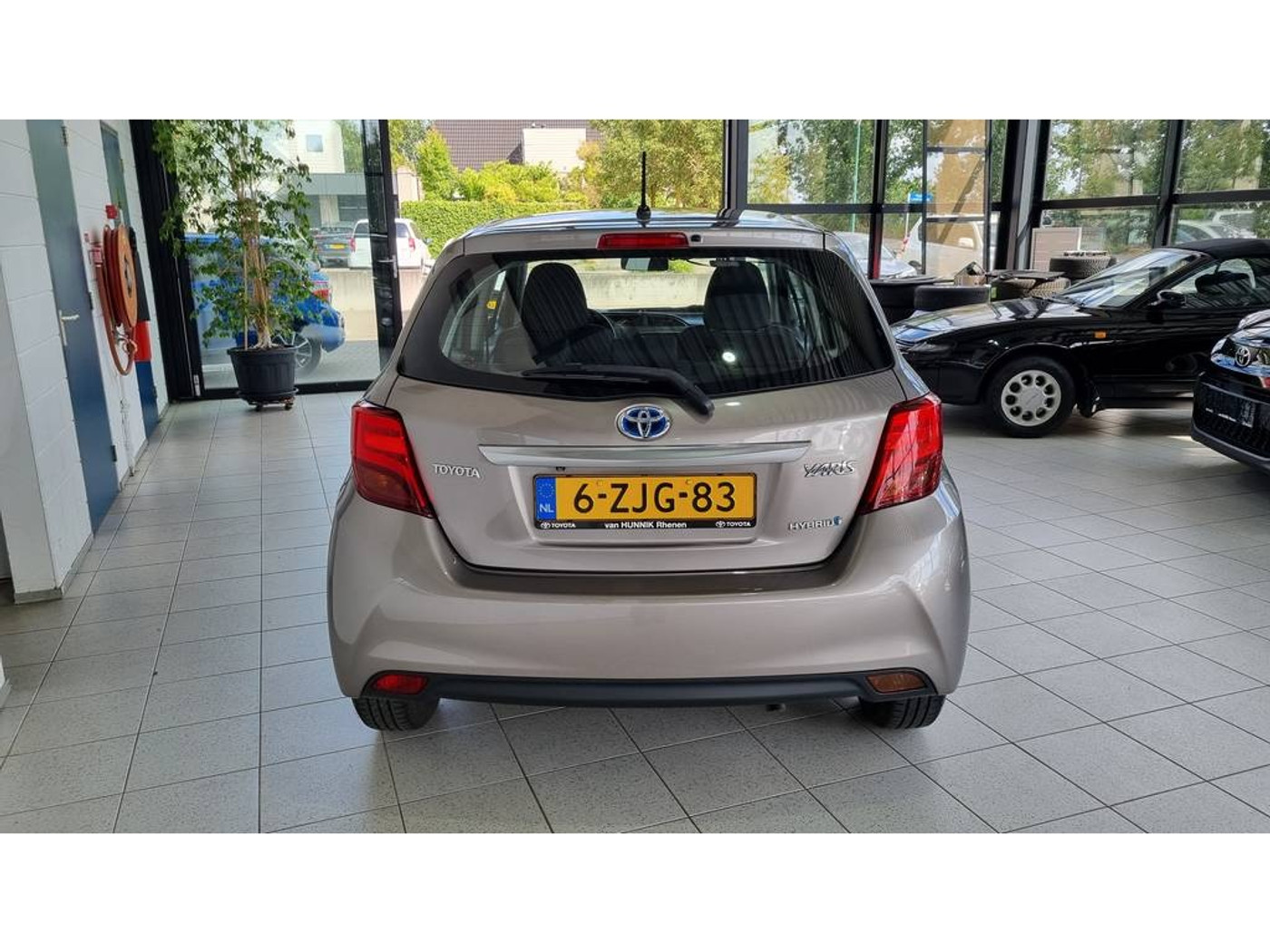 Foto van Toyota Toyota Yaris Hybrid
