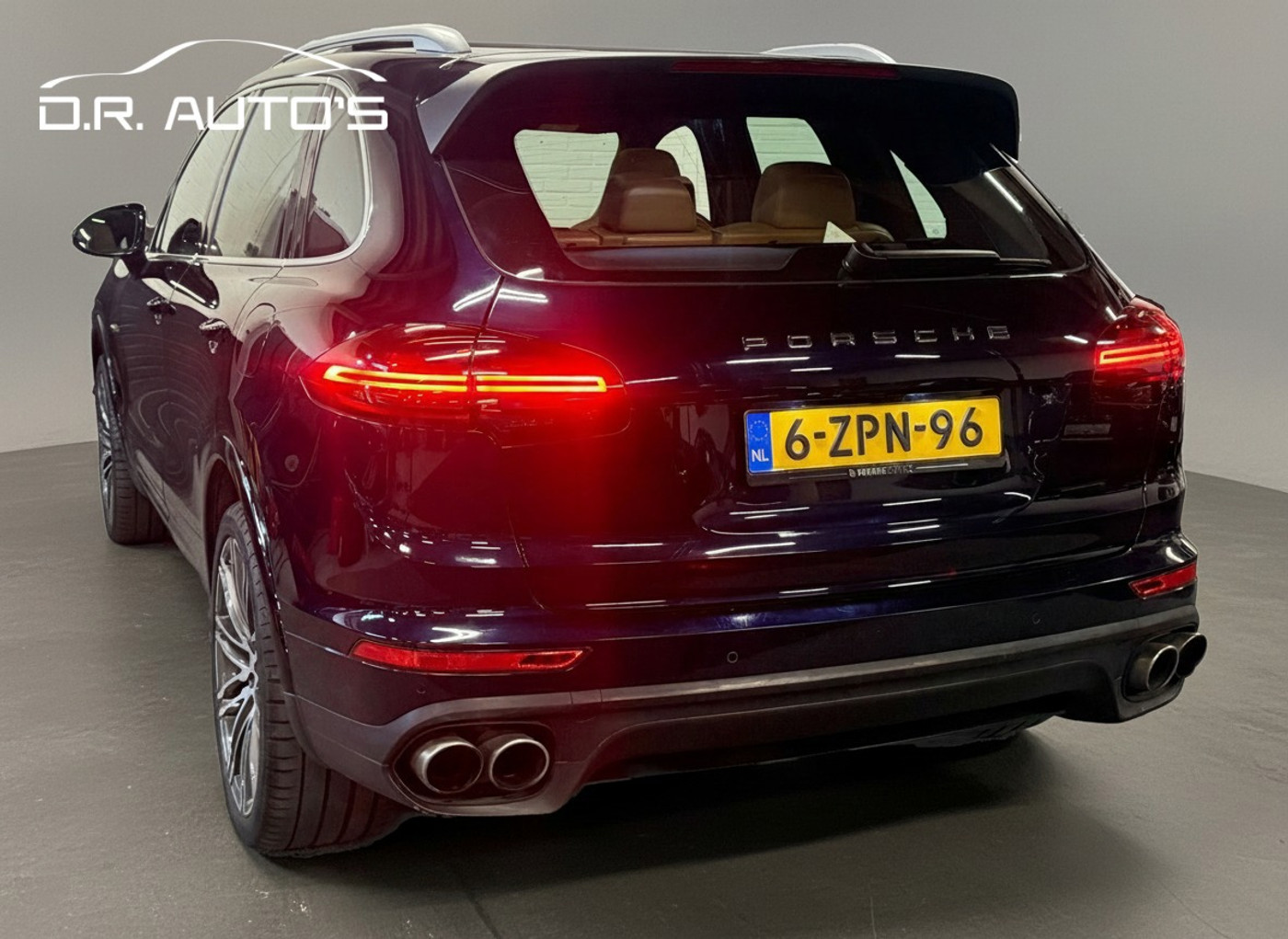 Foto van Porsche Cayenne S E-hybrid