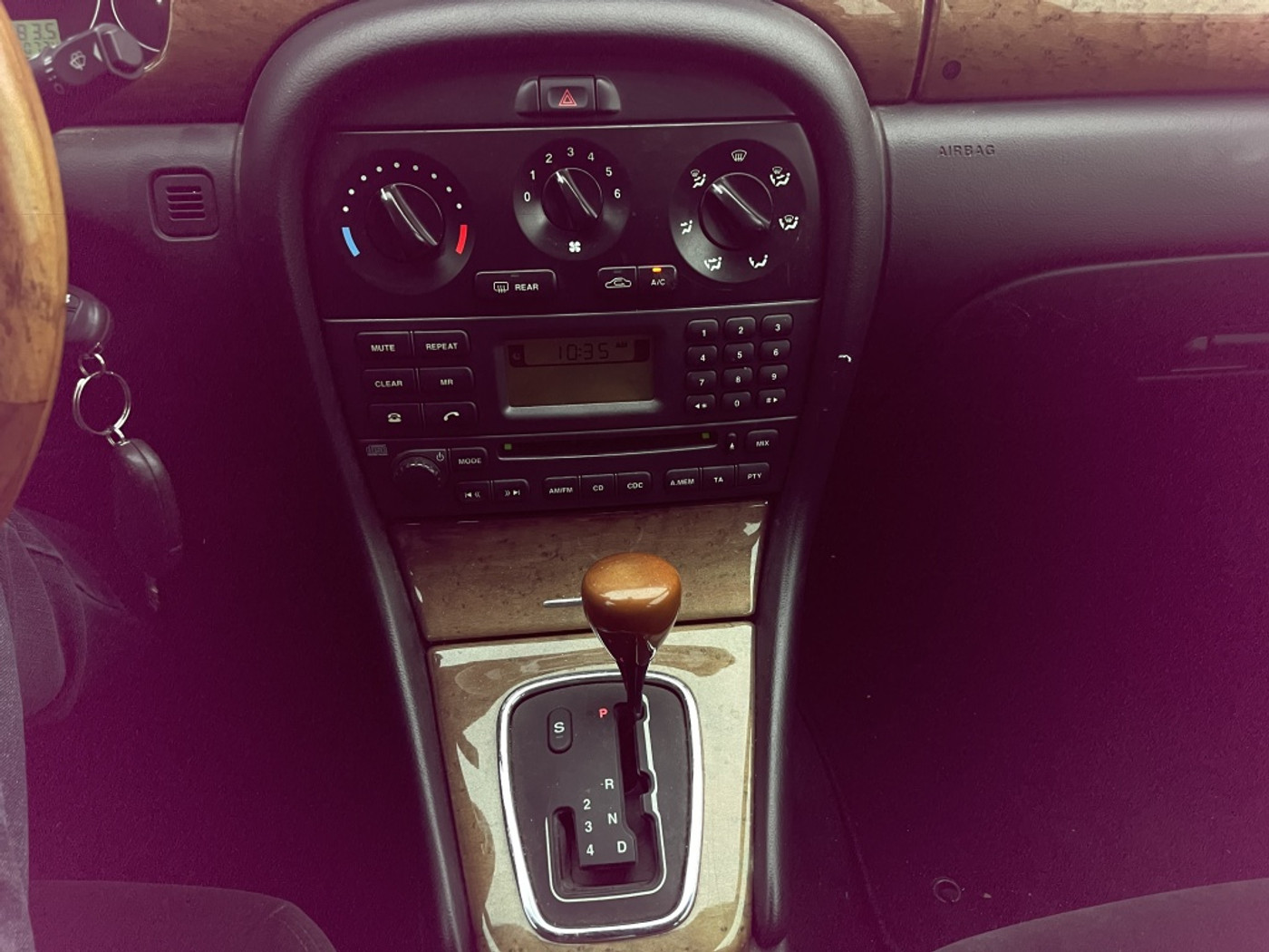 Foto van Jaguar X-type 2.0 V6