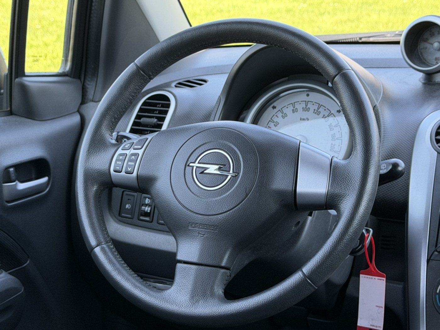Foto van Opel Agila