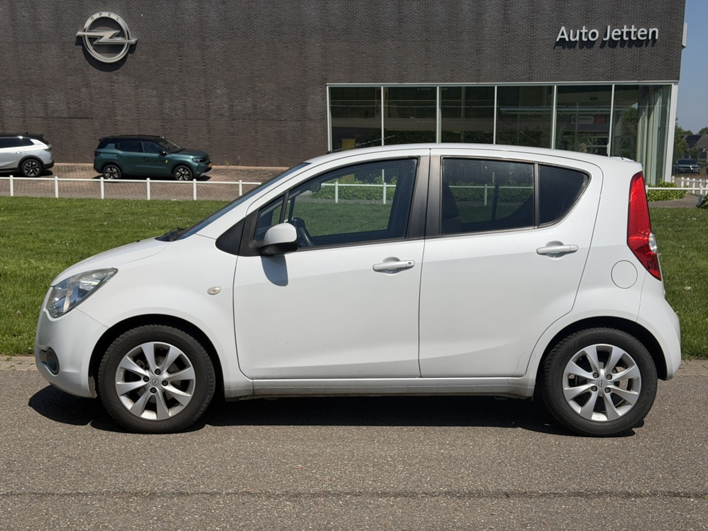 Foto van Opel Agila