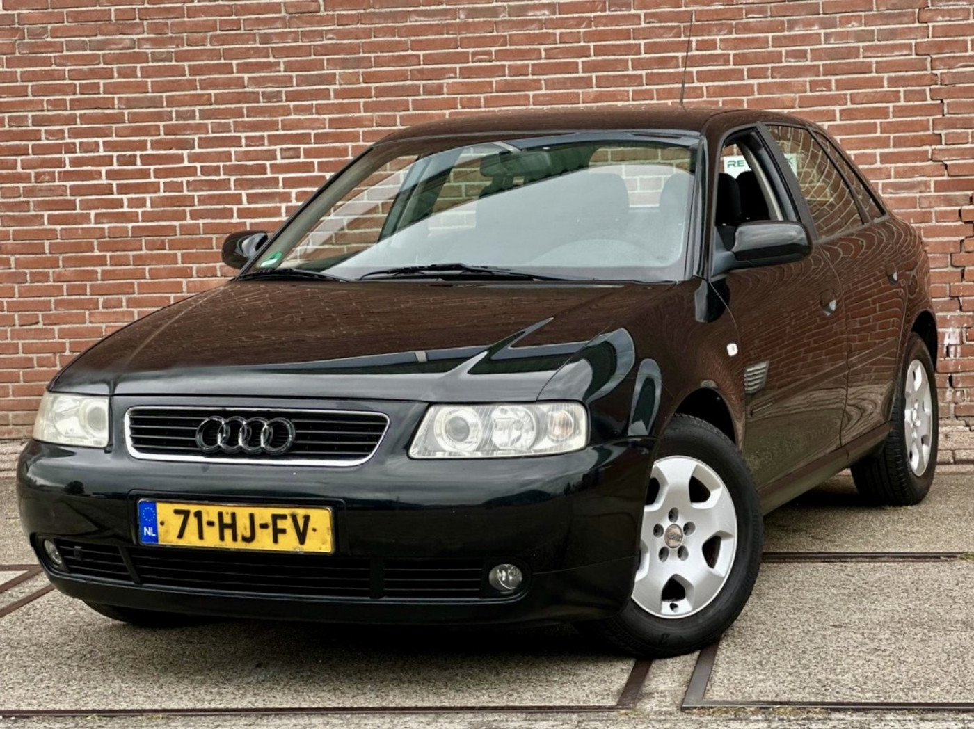 Audi Audi A3 1.6 Ambiente |Airco |Stuurbkr |5Deurs |NAP 2001 - voorkant