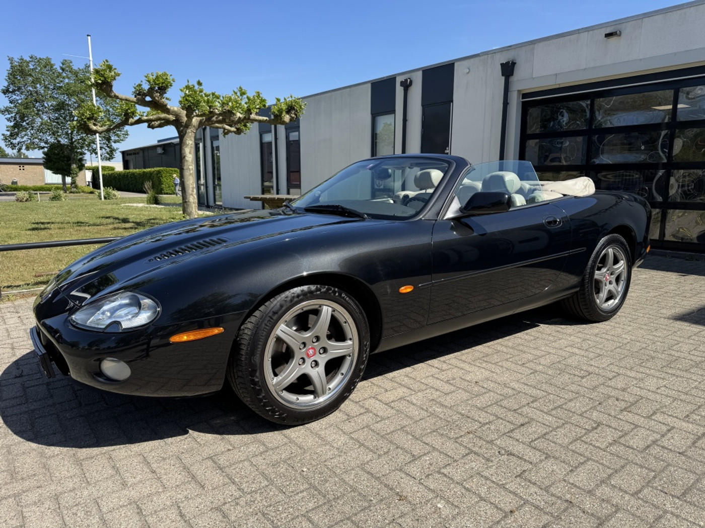 Foto van Jaguar Jaguar XKR