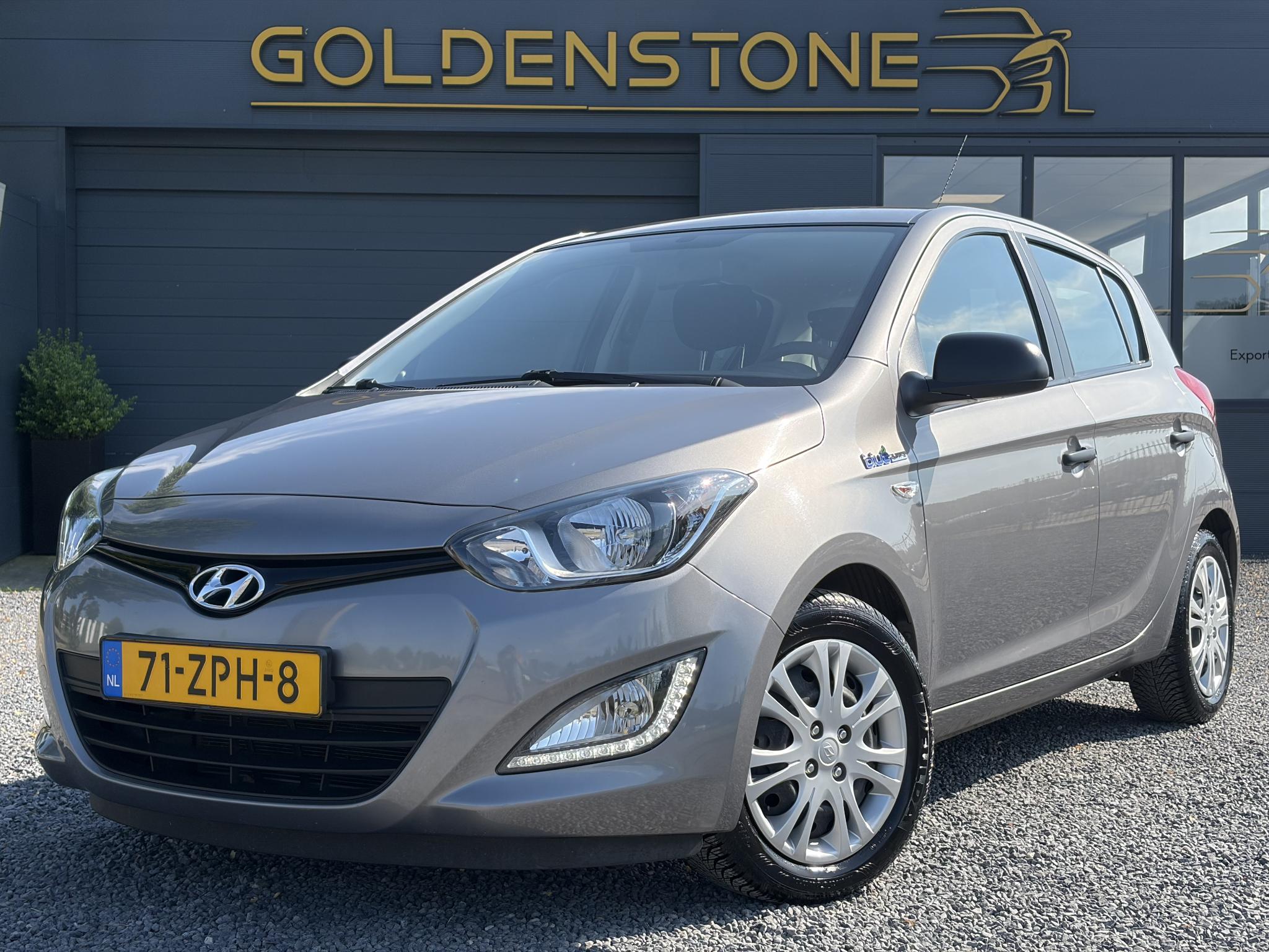 Hyundai I20 1.2i Business Edition 2013 - voorkant