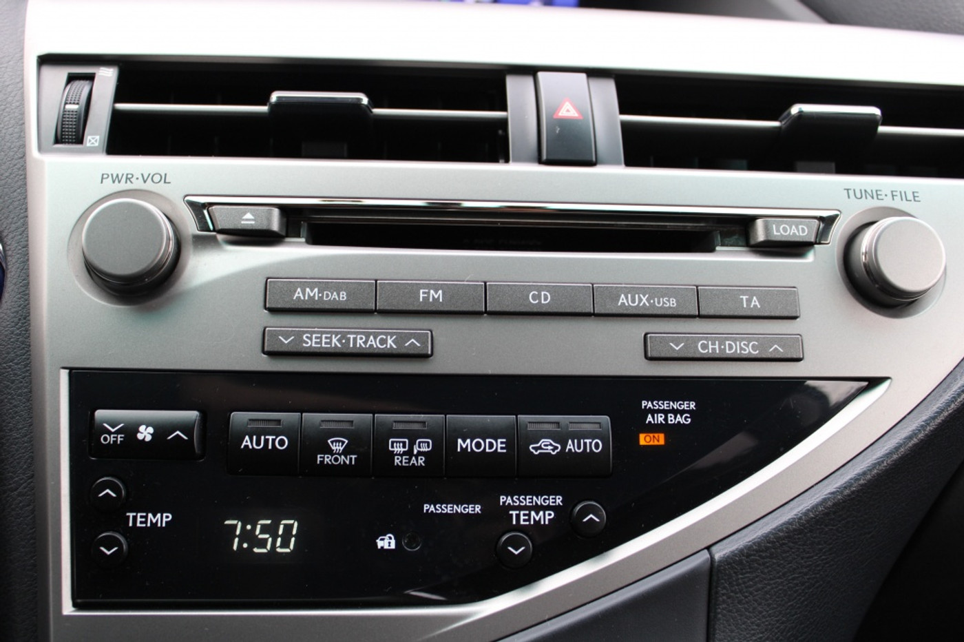 Foto van Lexus Lexus Rx450h