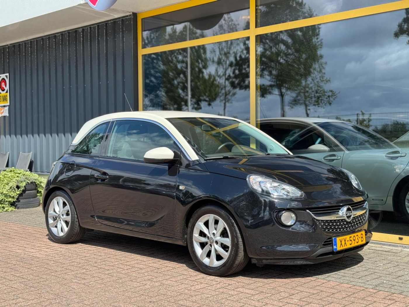Foto van Opel Adam
