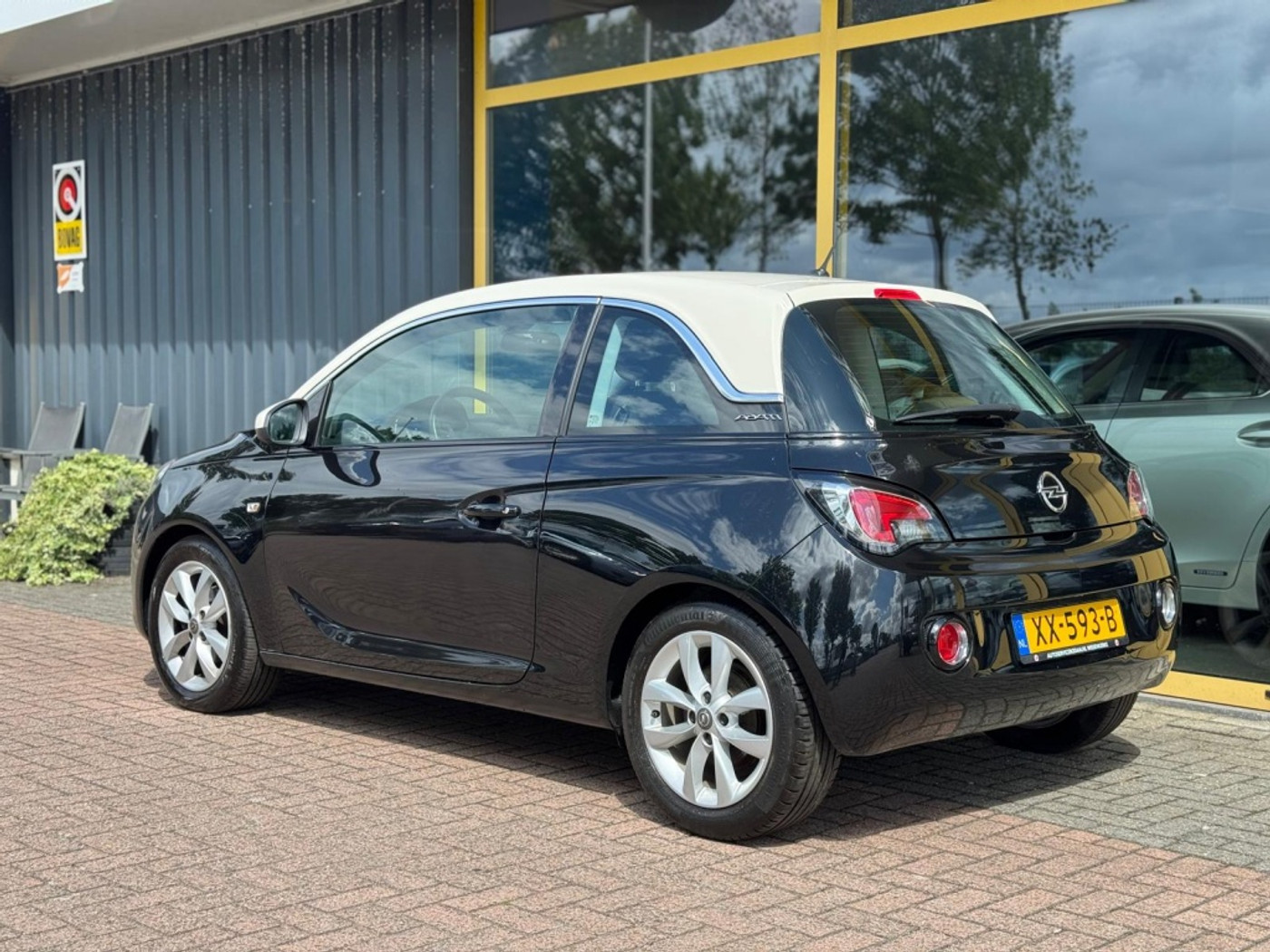 Foto van Opel Adam