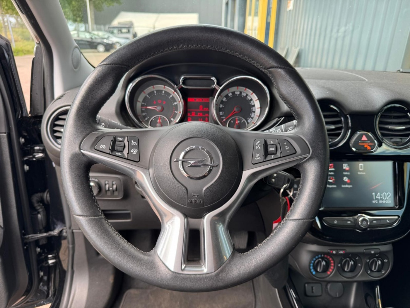 Foto van Opel Adam