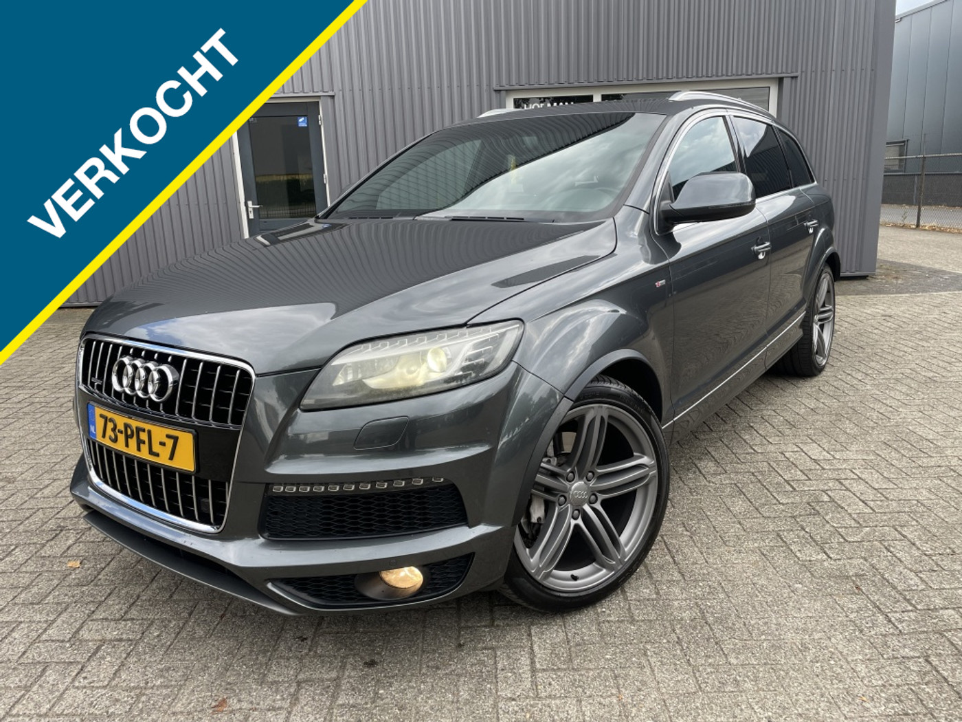Audi Audi Q7 3.0 TDI S-Line 5+2 BJ2011 - Panodak - 21" LMV! 2011 - voorkant