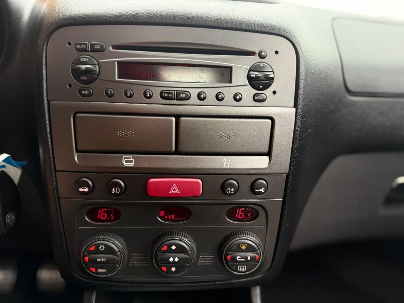 Foto van Alfa Romeo Alfa Romeo 147