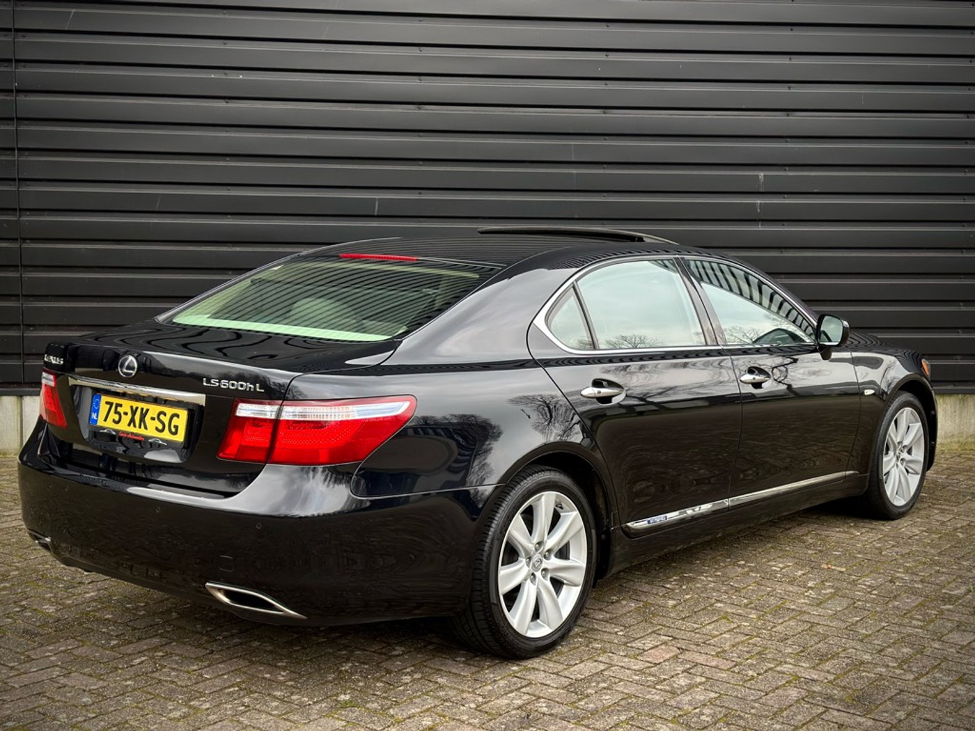 Foto van Lexus Lexus Ls600hl