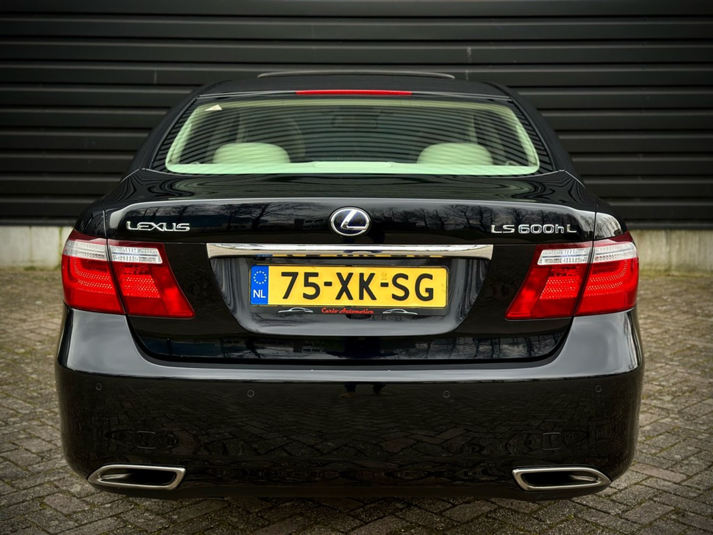 Foto van Lexus Lexus Ls600hl