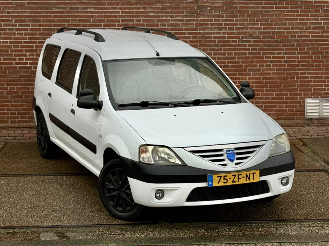 Foto van Dacia Logan