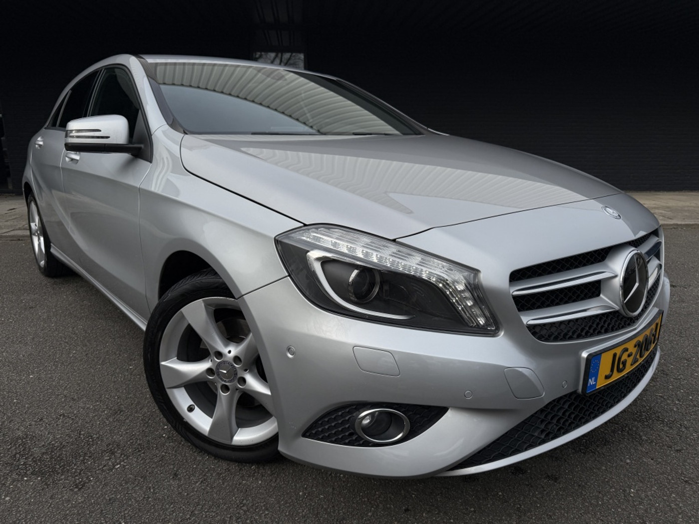 Mercedes-Benz A-klasse 180 Prestige 2014 - voorkant
