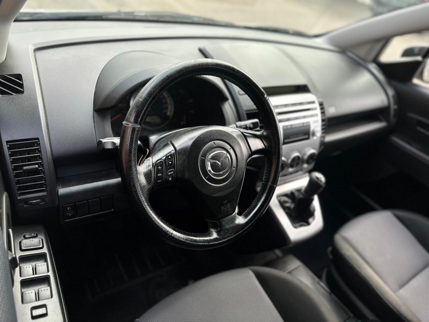 Foto van Mazda 5