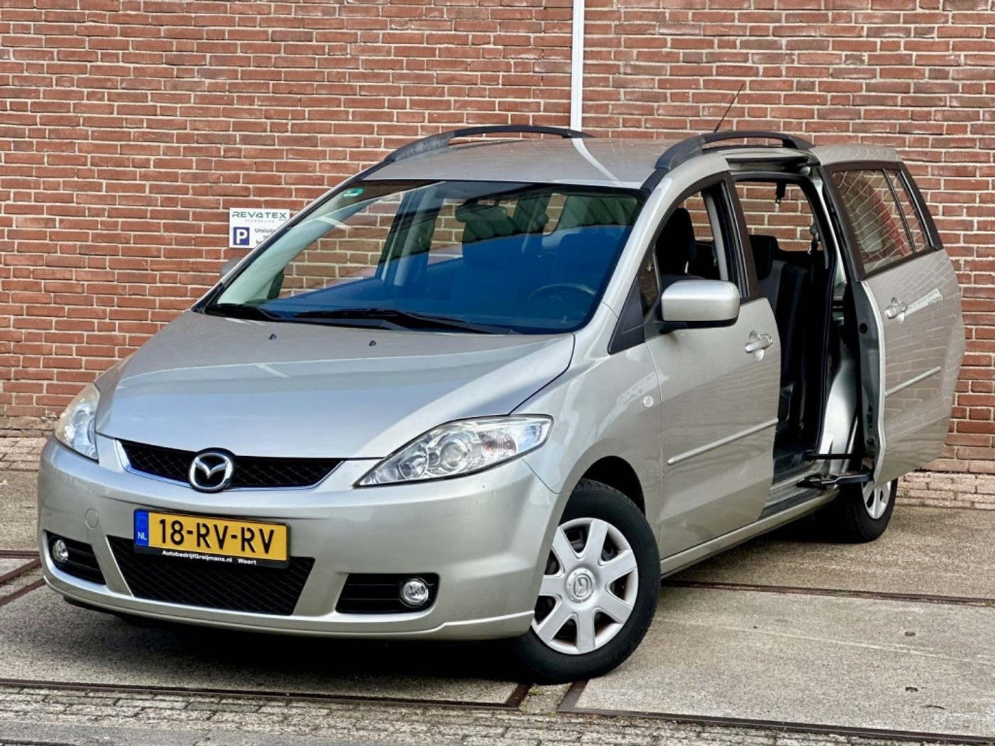 Foto van Mazda 5