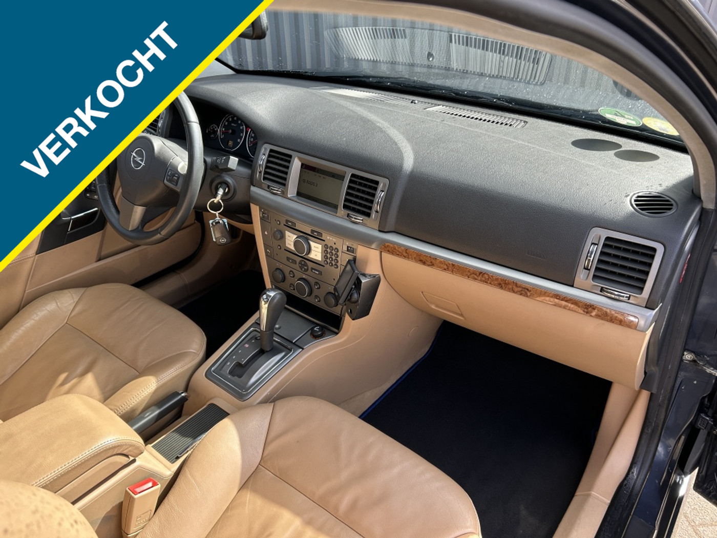 Foto van Opel Signum