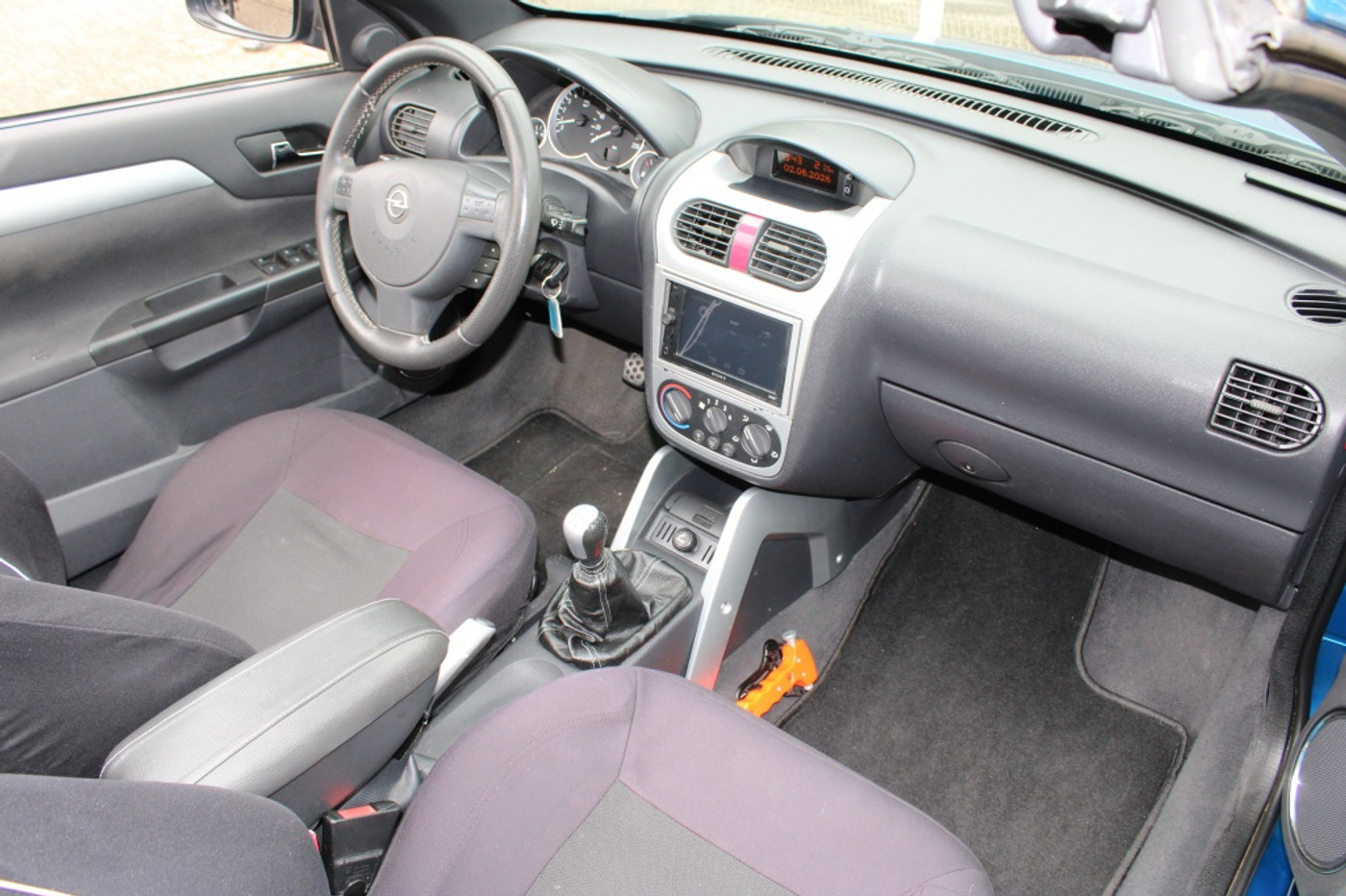 Foto van Opel Tigra