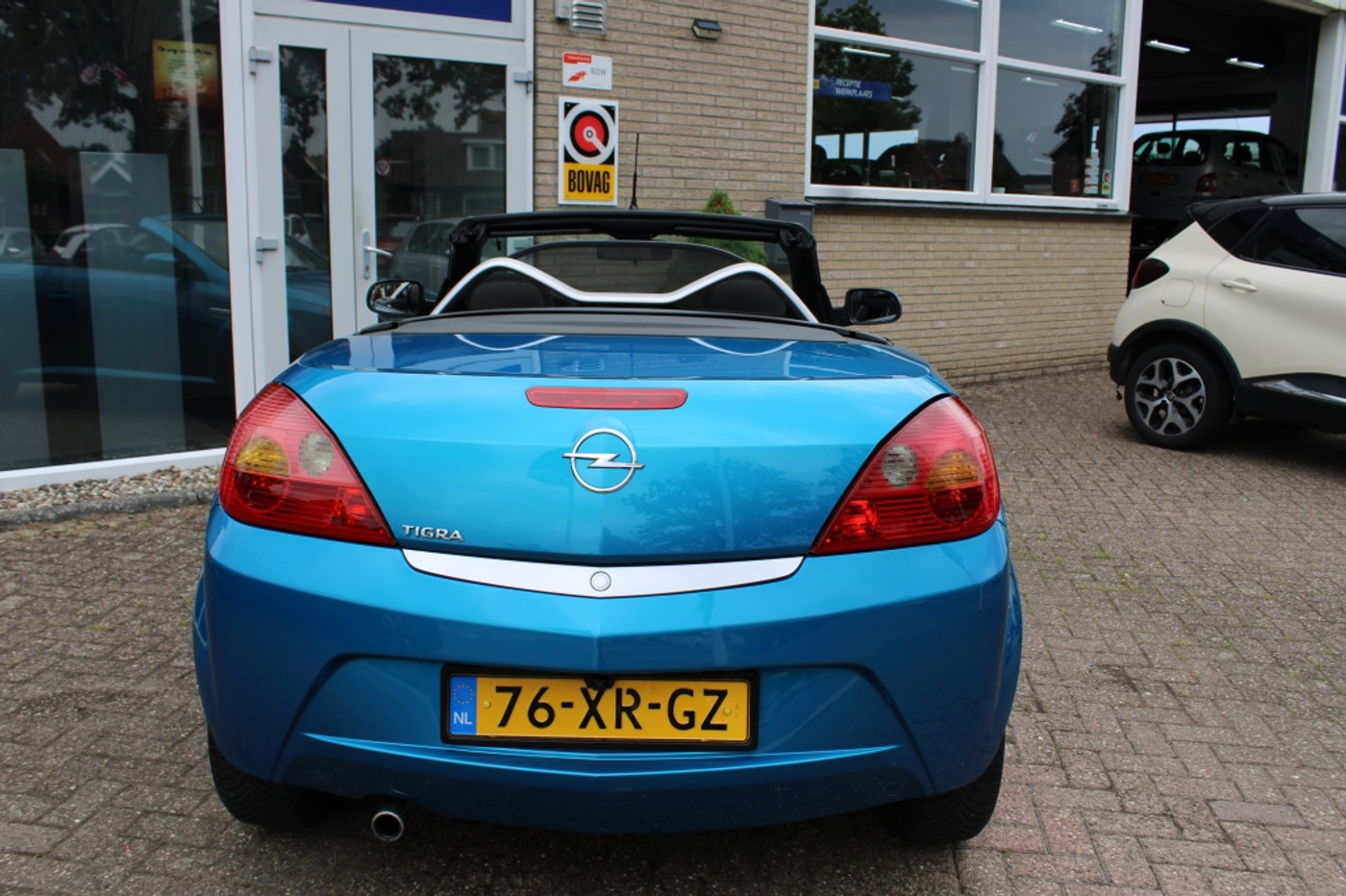 Foto van Opel Tigra