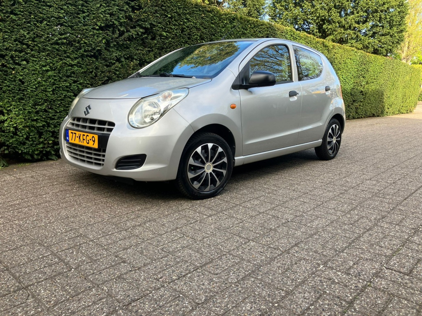 Suzuki Alto 1.0 Comfort 2009 - voorkant