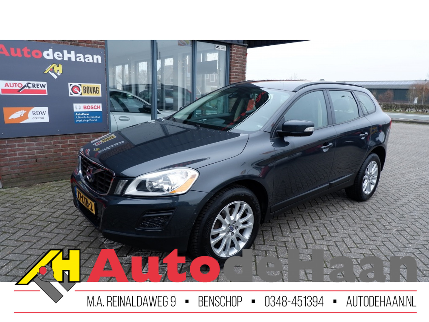 Volvo Xc60 2.0T Kinetic 2010 - voorkant