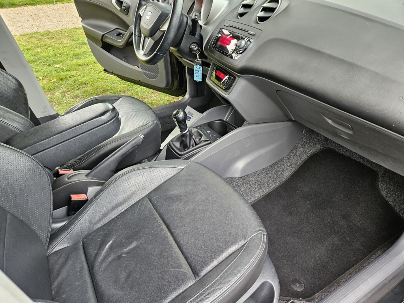 Foto van Seat Ibiza ST