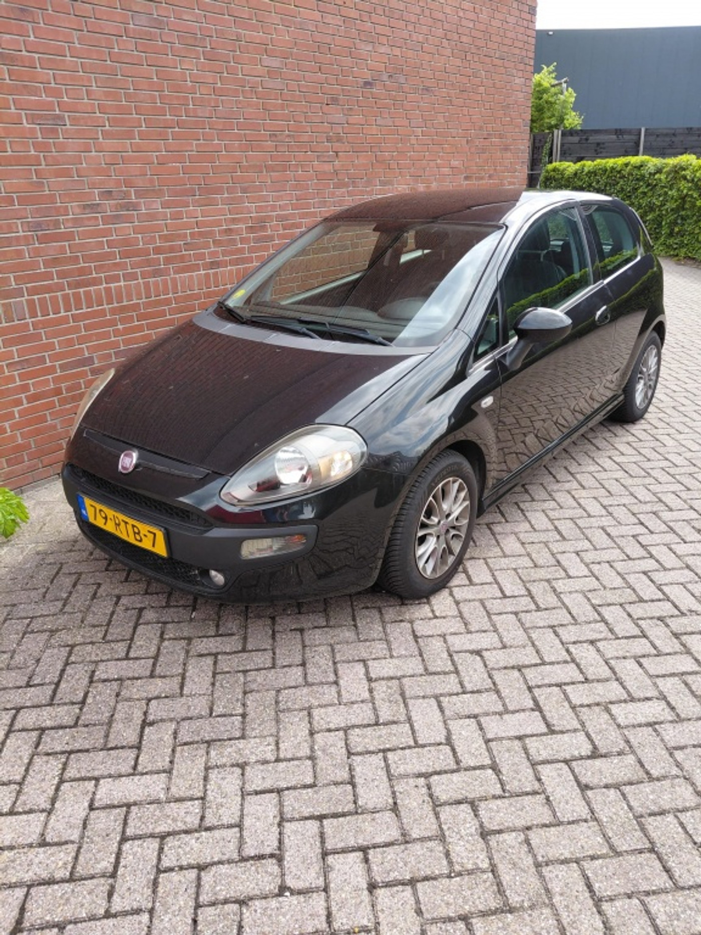 Fiat Fiat Punto 1.3 M-Jet Racing 2011 - voorkant