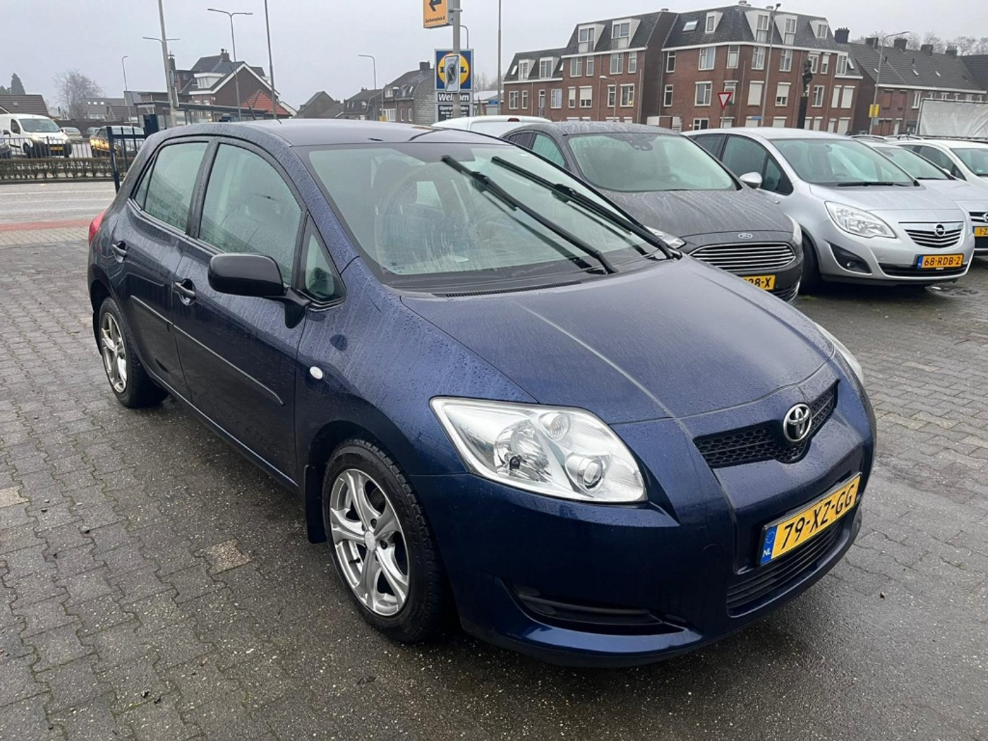 Toyota Toyota Auris 2.0 D-4D Terra 2007 - voorkant