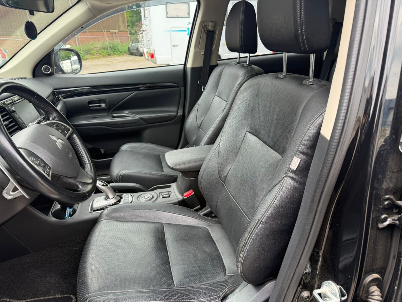 Foto van Mitsubishi Mitsubishi Outlander