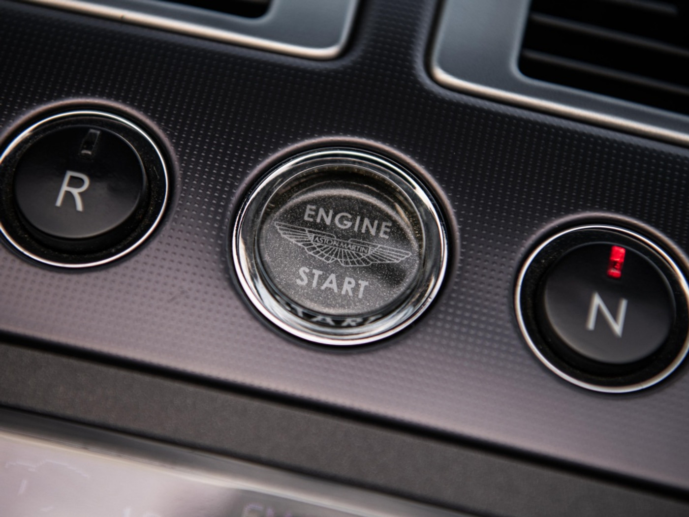 Foto van Aston Martin V8 Vantage Roadster