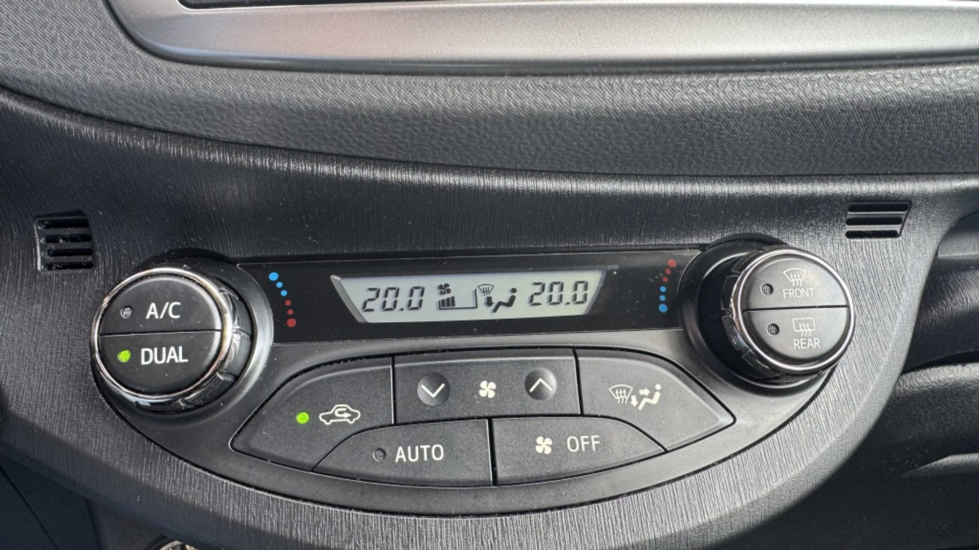 Foto van Toyota Toyota Yaris Hybrid