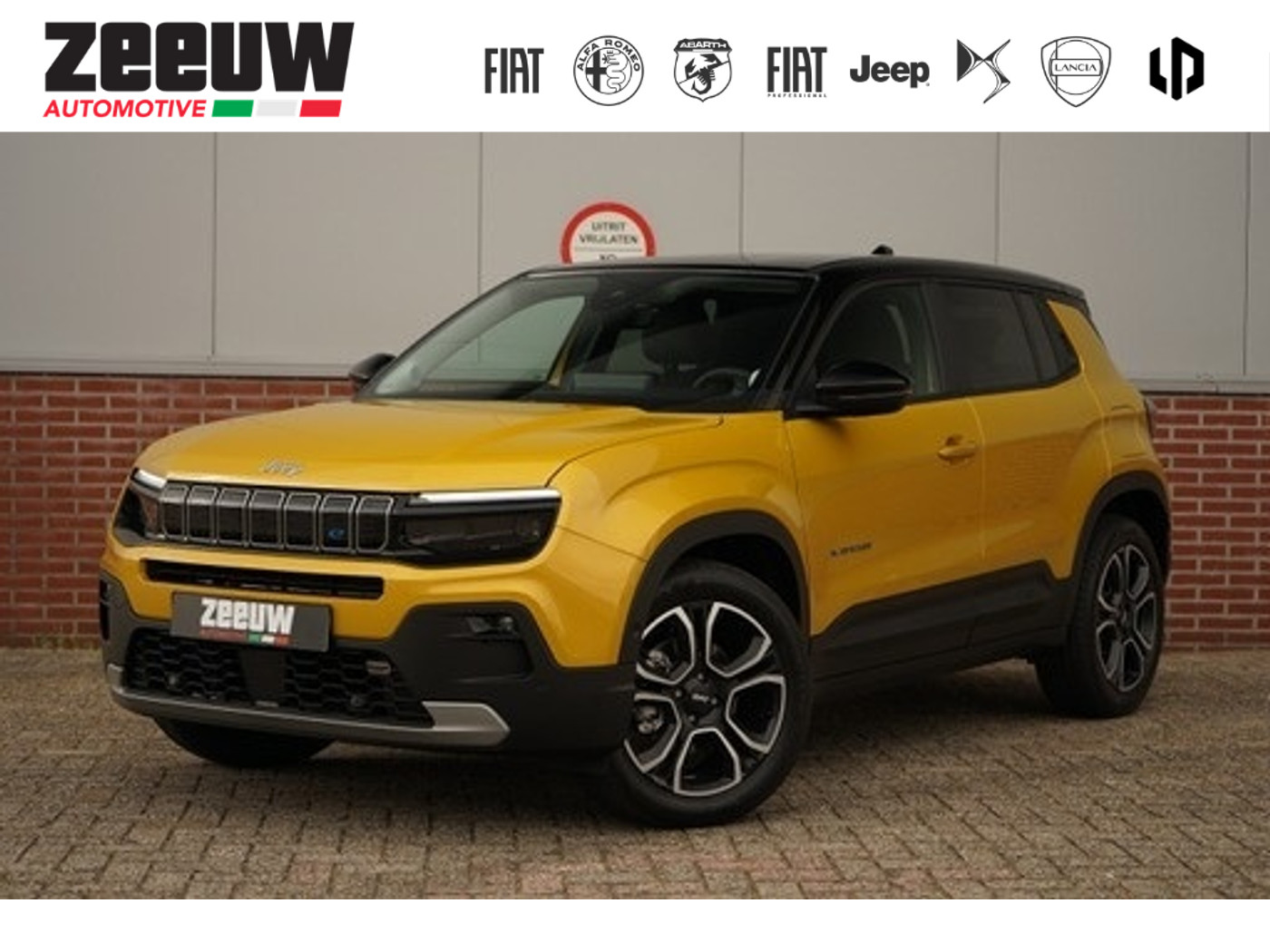 Jeep Avenger Summit 54kWh | Winter | Carplay | Camera | BTW | 18" 2024 - voorkant