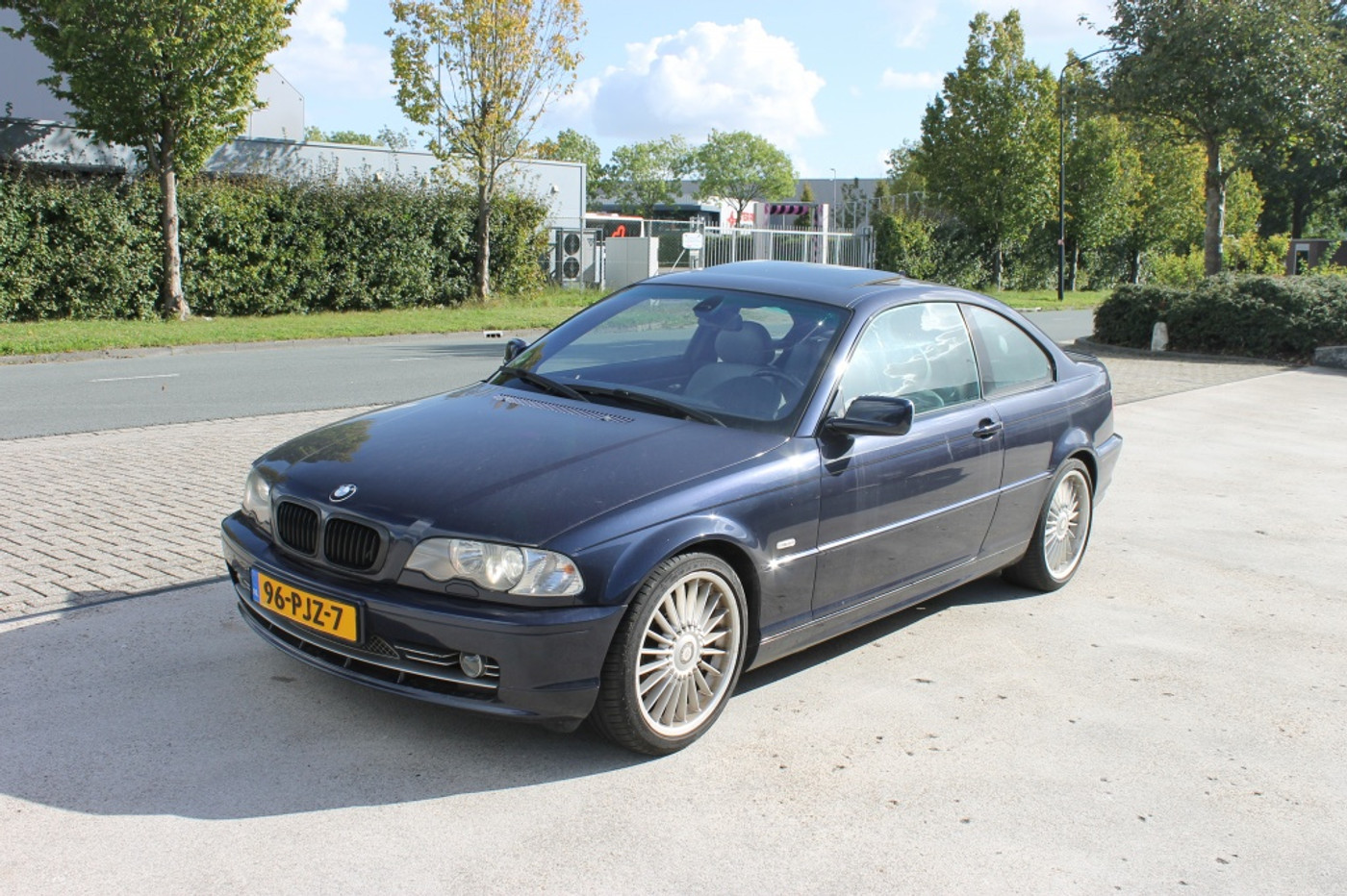 BMW 3er Reihe 330Ci Executive 2002 - voorkant