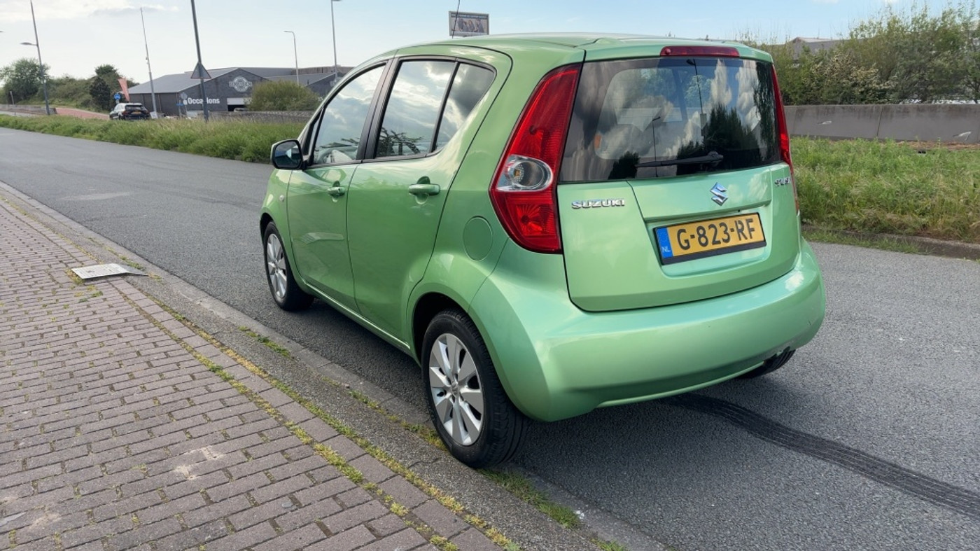 Foto van Suzuki Splash