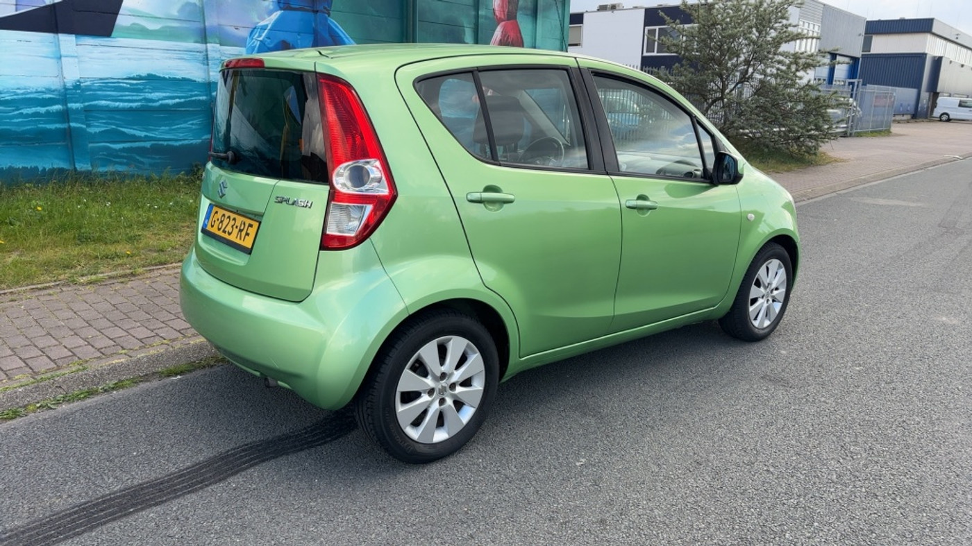 Foto van Suzuki Splash