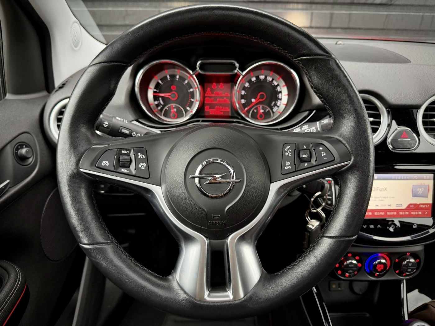Foto van Opel Adam