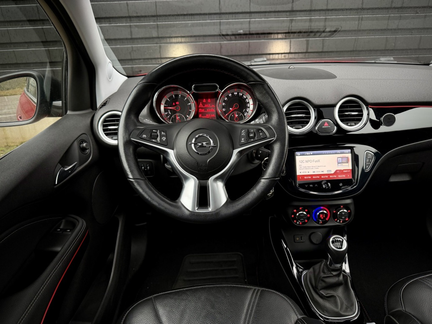 Foto van Opel Adam