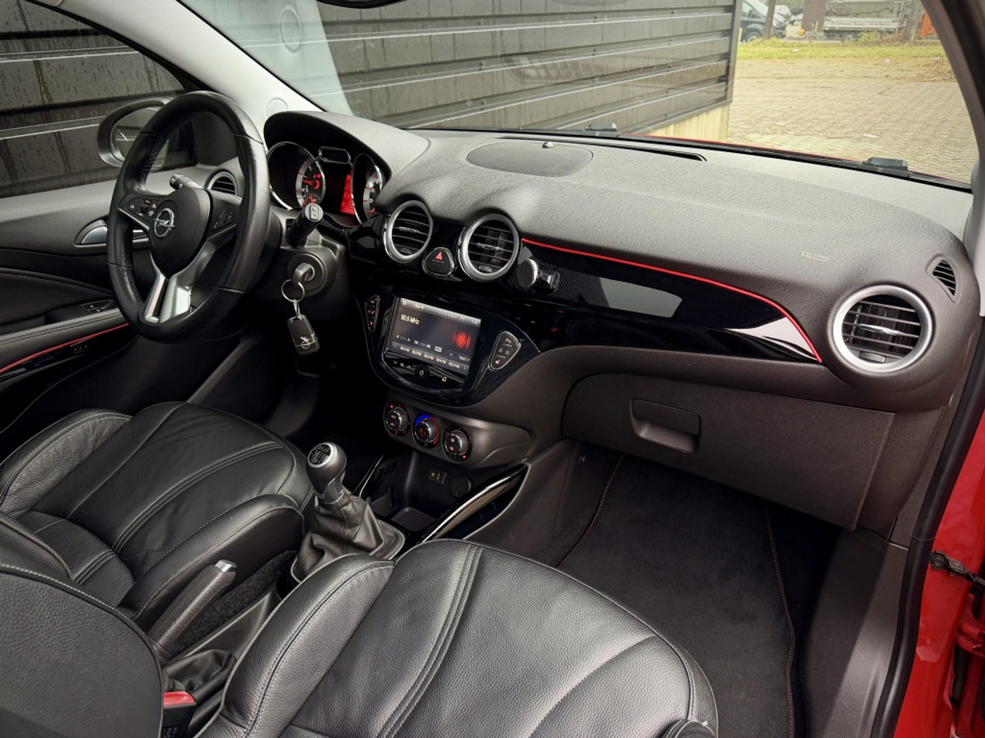 Foto van Opel Adam