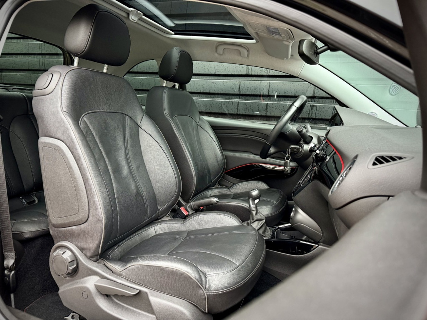 Foto van Opel Adam