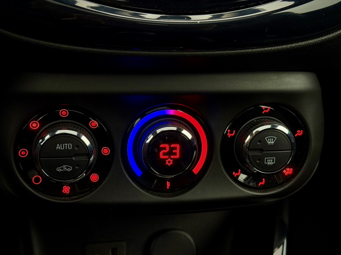 Foto van Opel Adam
