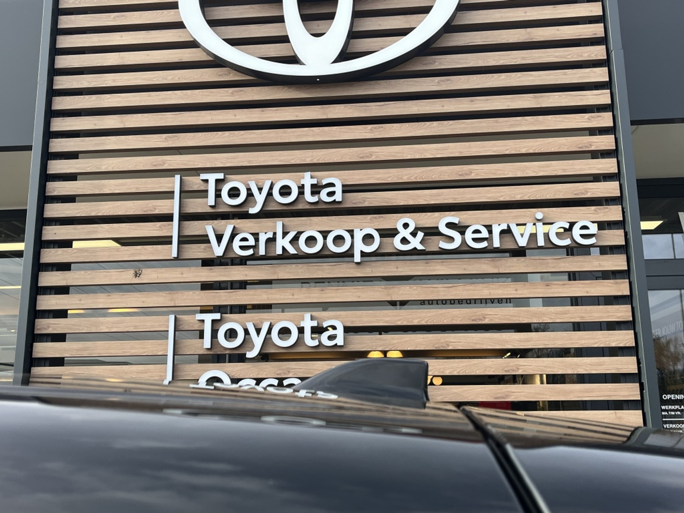 Foto van Toyota C-hr