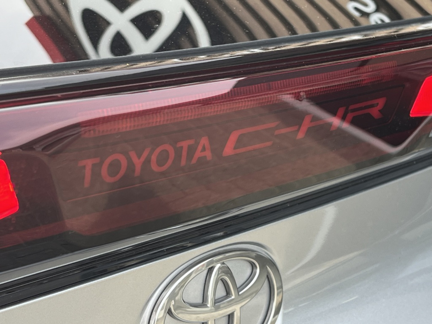 Foto van Toyota C-hr