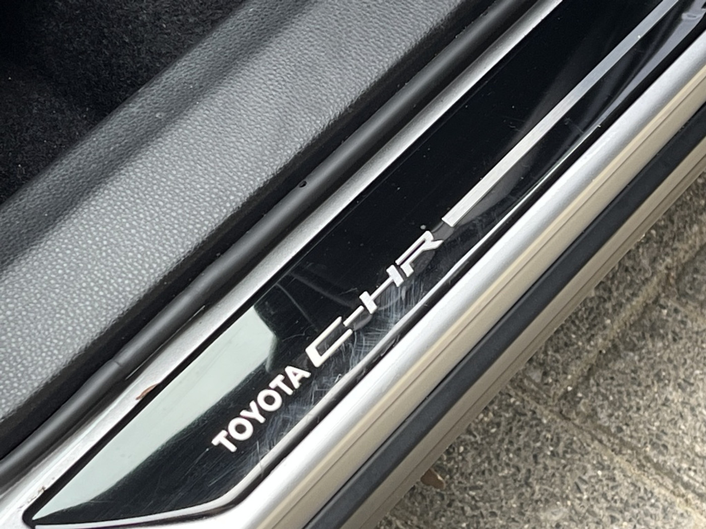Foto van Toyota C-hr