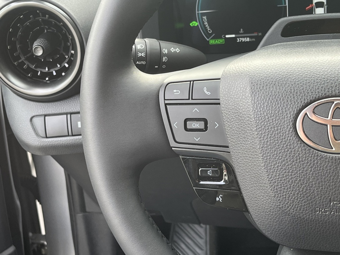 Foto van Toyota C-hr