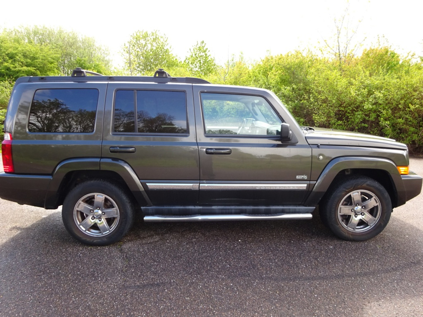 Foto van Jeep Commander